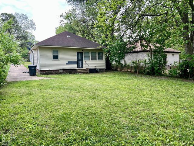 726 Warner Avenue, Jonesboro, AR 72401