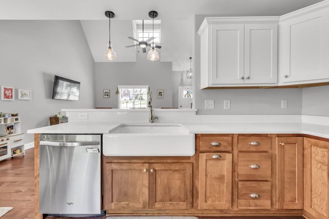 487 Parkvue Village Way, Clarksville, TN 37043