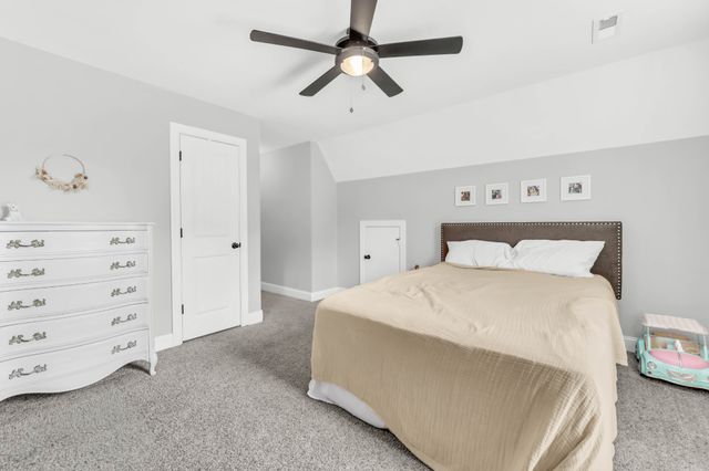487 Parkvue Village Way, Clarksville, TN 37043