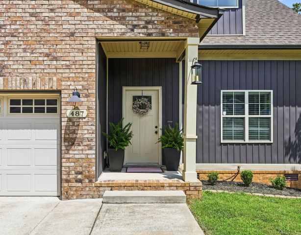 487 Parkvue Village Way, Clarksville, TN 37043