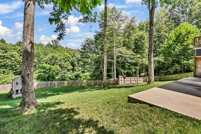 487 Parkvue Village Way, Clarksville, TN 37043