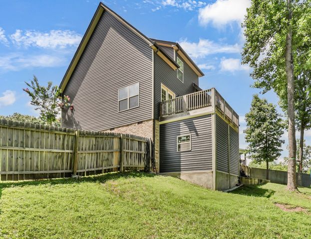 487 Parkvue Village Way, Clarksville, TN 37043