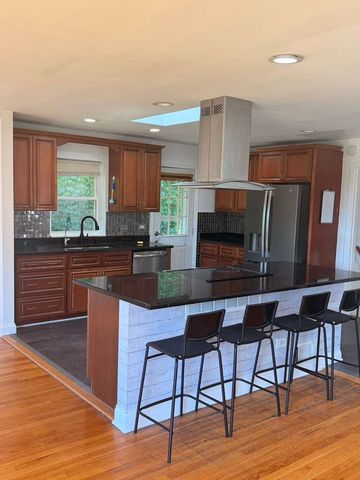 8344 Kedvale Avenue, Skokie, IL 60076