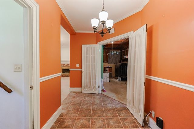 37 Oakleaf Dr, Mansfield, MA 02048