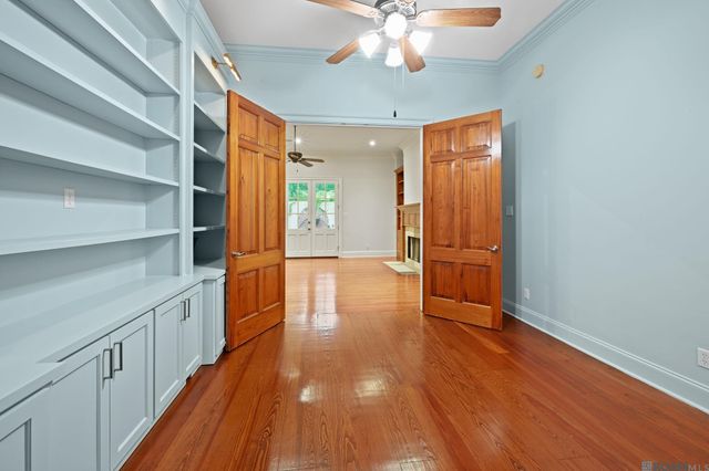 903 Crown Way, Baton Rouge, LA 70806