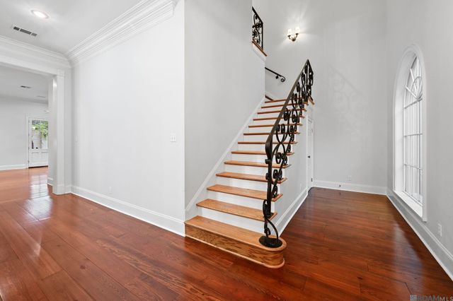 903 Crown Way, Baton Rouge, LA 70806