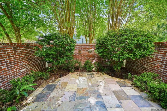 903 Crown Way, Baton Rouge, LA 70806