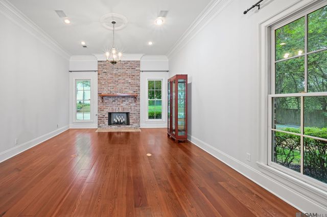 903 Crown Way, Baton Rouge, LA 70806