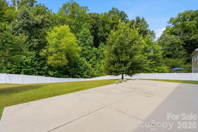 137 Rippling Water Drive, Mount Holly, NC 28120
