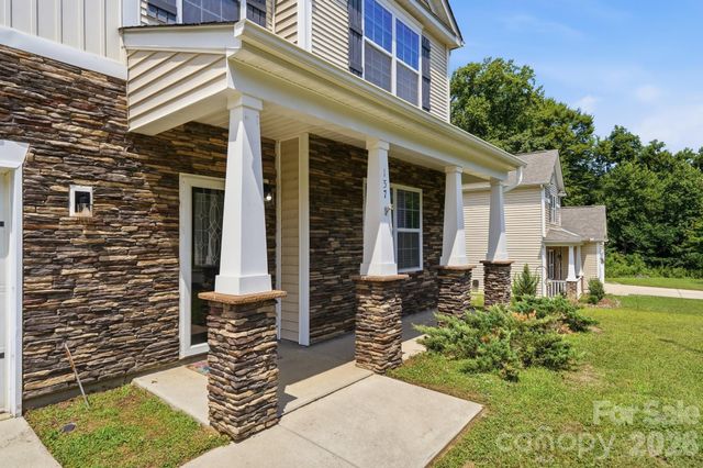137 Rippling Water Drive, Mount Holly, NC 28120
