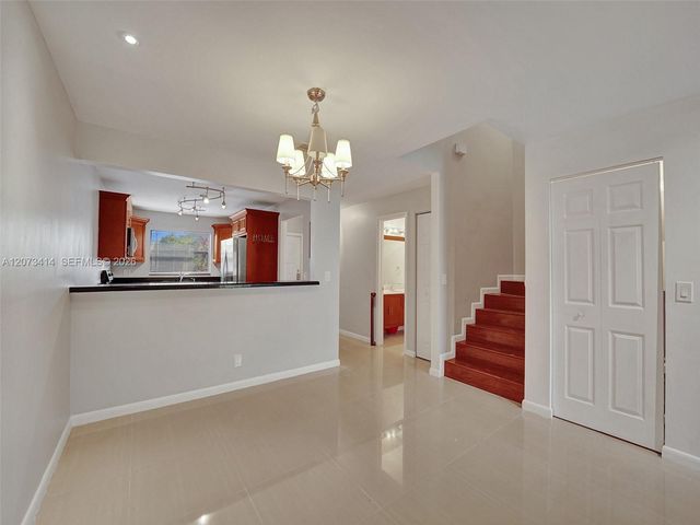 9148 Limetree Lane 181, Pembroke Pines, FL 33024