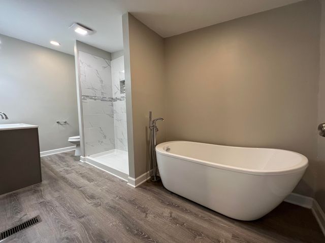 276 N Henry Street, Gary, IN 46403