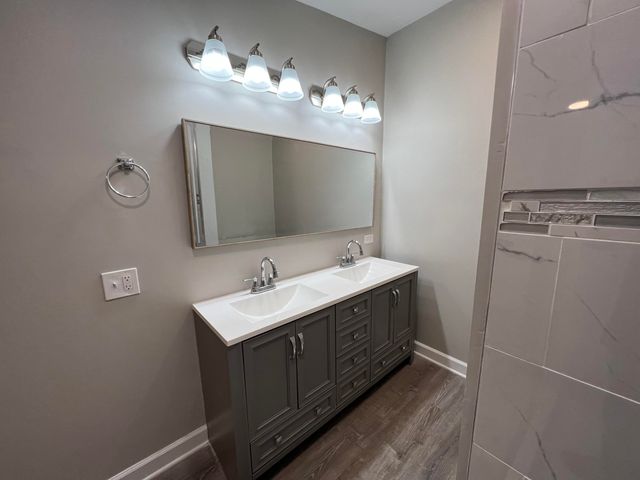 276 N Henry Street, Gary, IN 46403