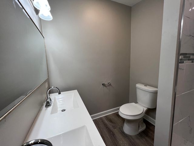 276 N Henry Street, Gary, IN 46403