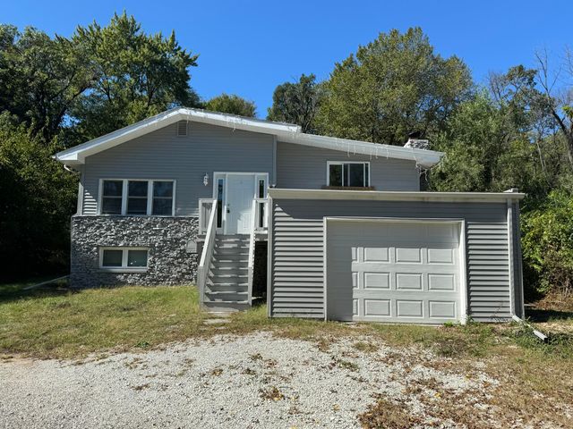 276 N Henry Street, Gary, IN 46403