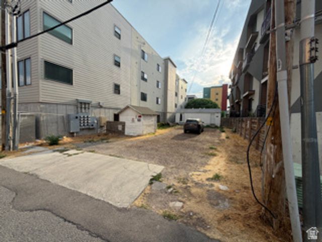 935 S WASHINGTON ST, Salt Lake City, UT 84101