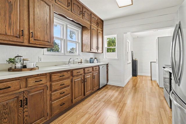 1368 W Lemon, Baroda, MI 49101