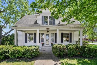 1368 W Lemon, Baroda, MI 49101