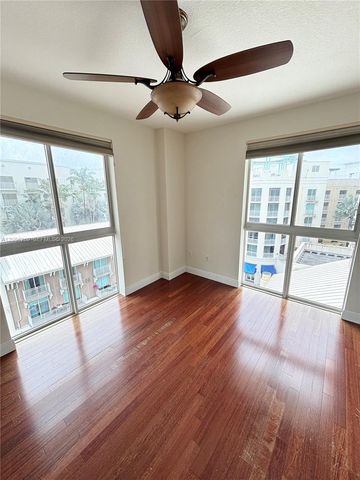 7290 SW 90th St 606, Miami, FL 33156