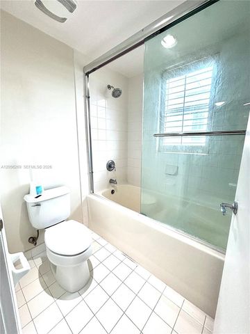 7290 SW 90th St 606, Miami, FL 33156