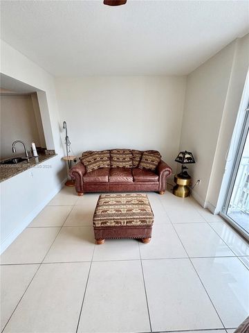 7290 SW 90th St 606, Miami, FL 33156