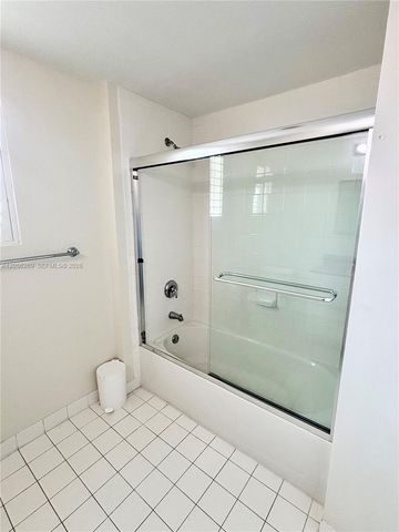 7290 SW 90th St 606, Miami, FL 33156