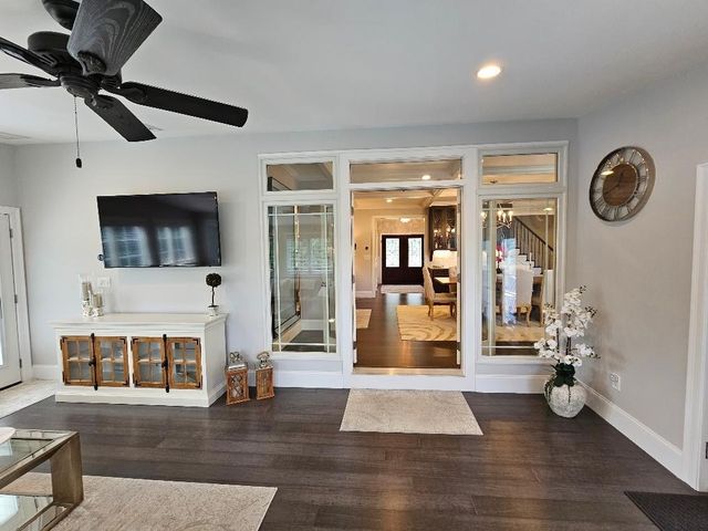 6 Zaloga Way, Middleton, MA 01949