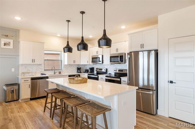 135 Frontier Way, Kimberling City, MO 65686