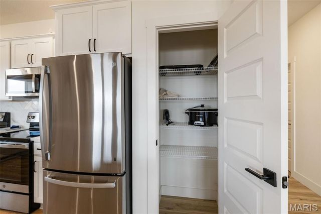 135 Frontier Way, Kimberling City, MO 65686