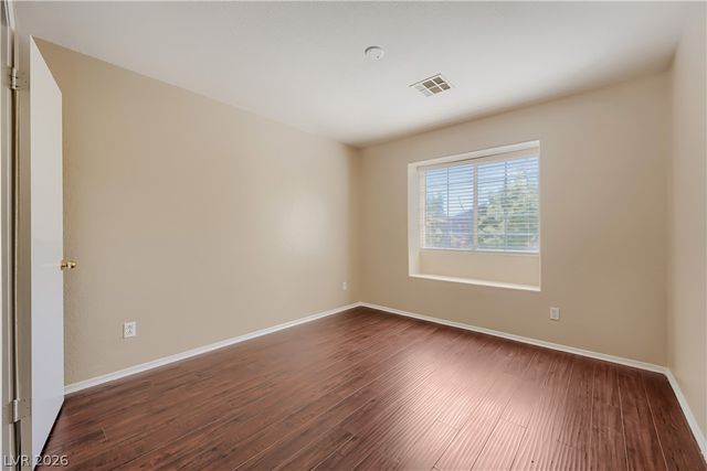 1380 Lamplight Village Lane, Las Vegas, NV 89183