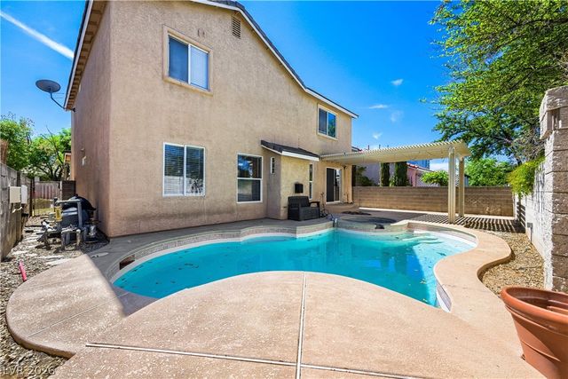 1380 Lamplight Village Lane, Las Vegas, NV 89183