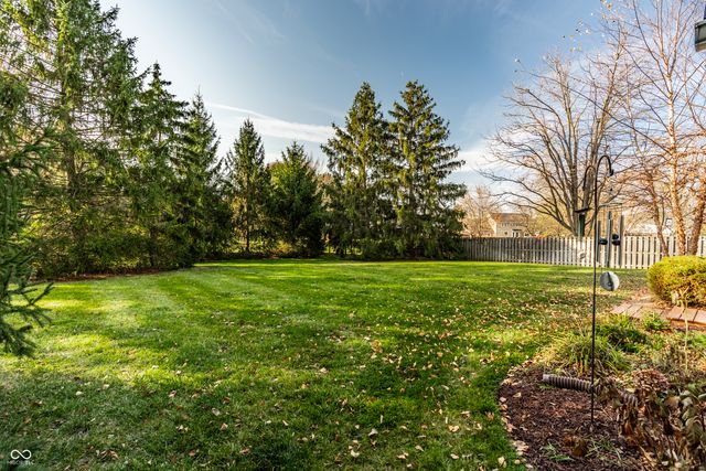 10009 Northwind Circle, Indianapolis, IN 46256