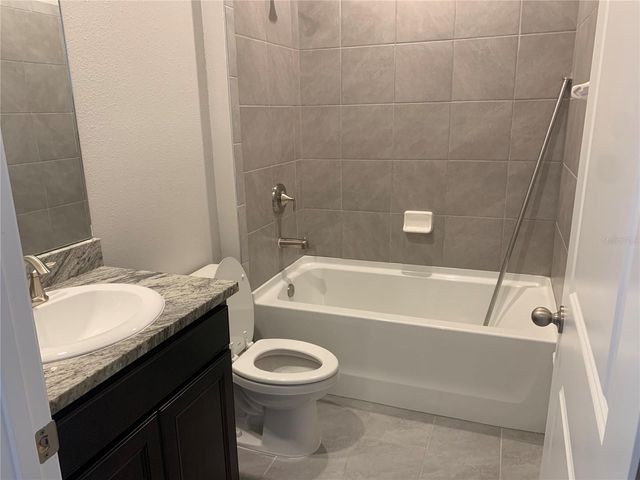 2012 MIDNIGHT PEARL DRIVE, Sarasota, FL 34240