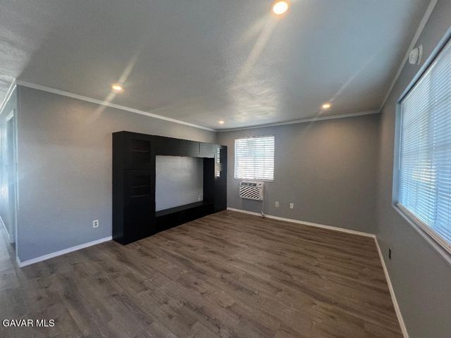 43119 E 7th Street, Lancaster, CA 93535