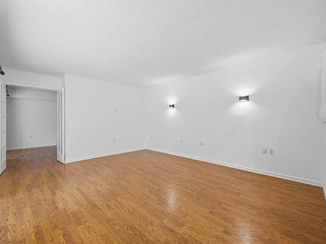 2213 22nd Lane, Palm Beach Gardens, FL 33418