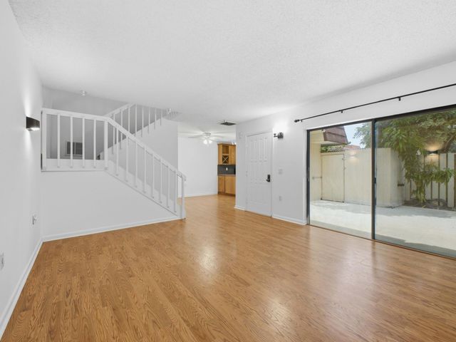 2213 22nd Lane, Palm Beach Gardens, FL 33418