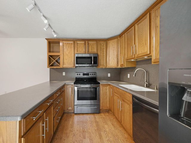2213 22nd Lane, Palm Beach Gardens, FL 33418