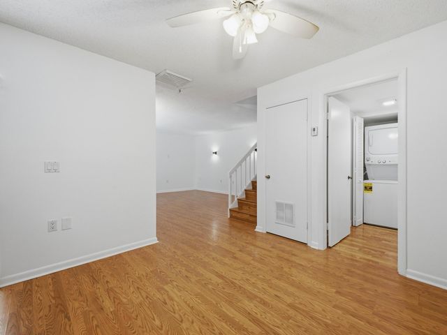 2213 22nd Lane, Palm Beach Gardens, FL 33418