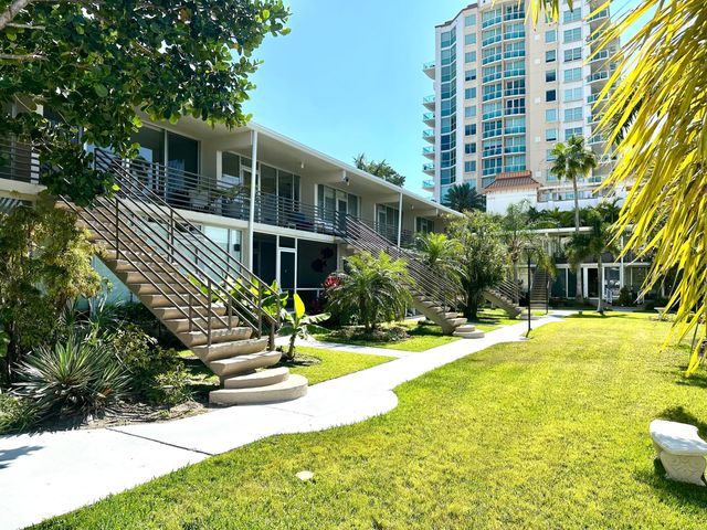 901 N Birch Road A5, Fort Lauderdale, FL 33304