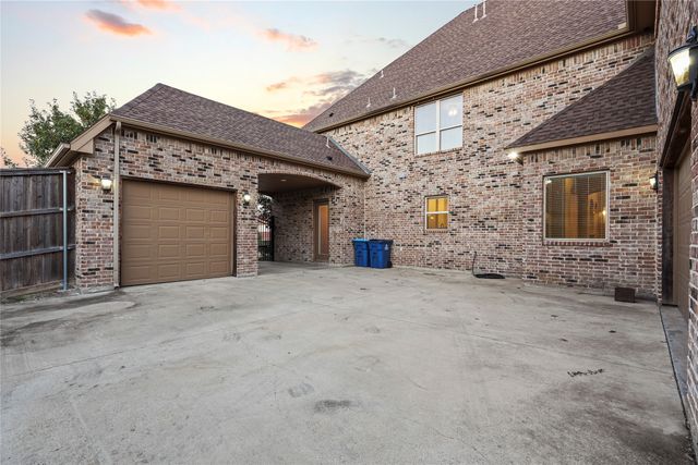 920 Joe Boy Court, Desoto, TX 75115