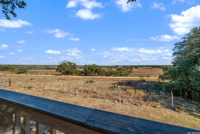 905 CYPRESS PASS RD, Spring Branch, TX 78070