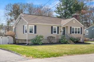 27 Bruce Ave, Shrewsbury, MA 01545