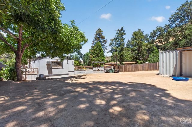 900 Lancer Way, Lebec, CA 93243