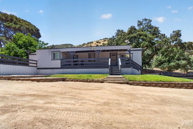 900 Lancer Way, Lebec, CA 93243