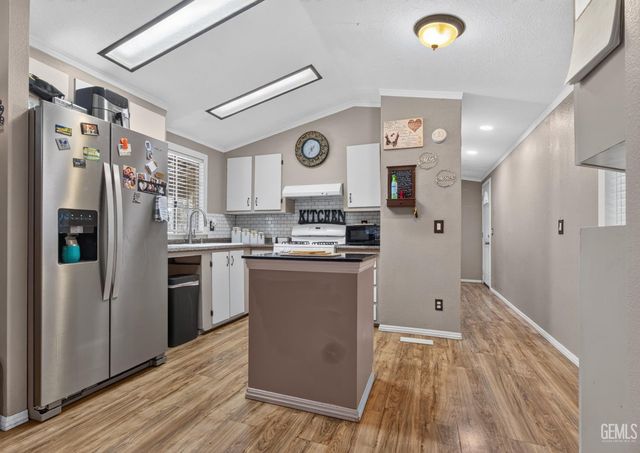 900 Lancer Way, Lebec, CA 93243