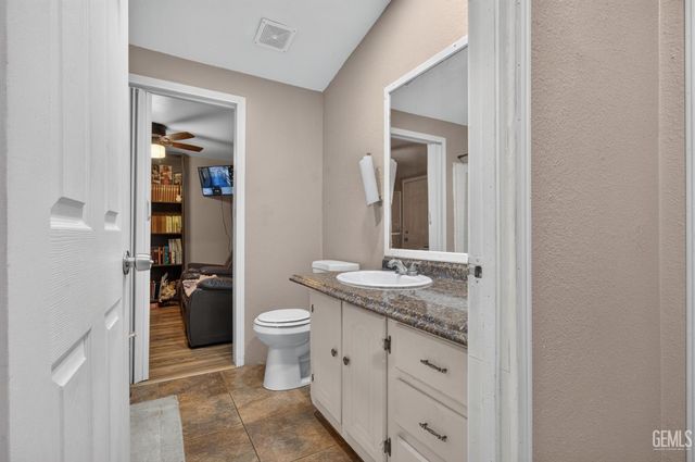 900 Lancer Way, Lebec, CA 93243