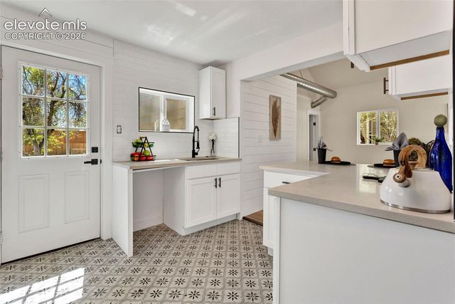611 Maple Street, Colorado Springs, CO 80903