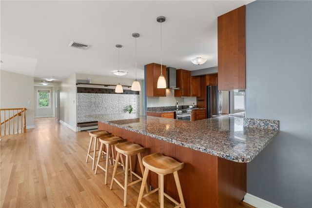 55 West Main Road, Little Compton, RI 02837