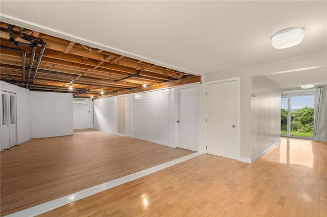55 West Main Road, Little Compton, RI 02837