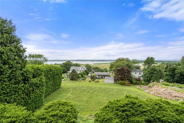 55 West Main Road, Little Compton, RI 02837